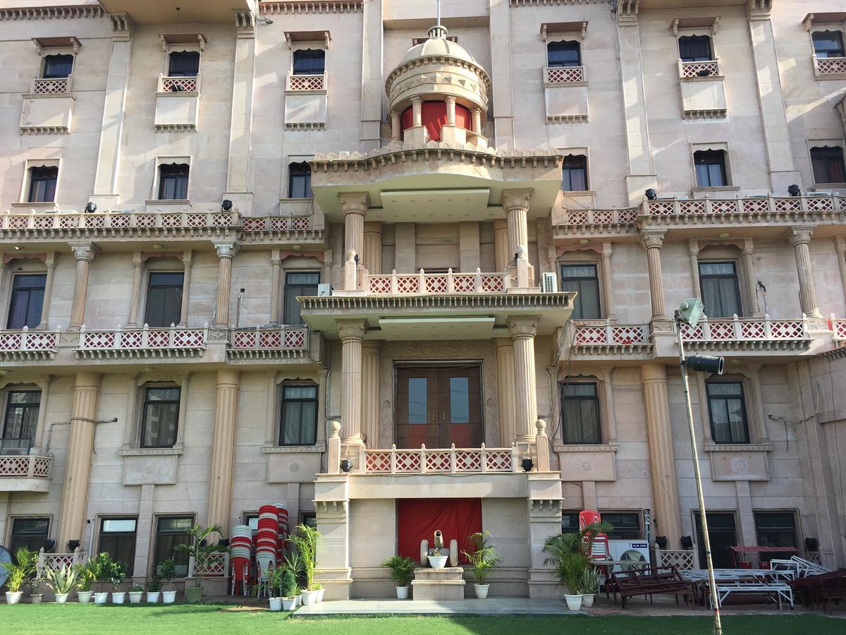 Kailash Presidency Hotel Bhopal Esterno foto