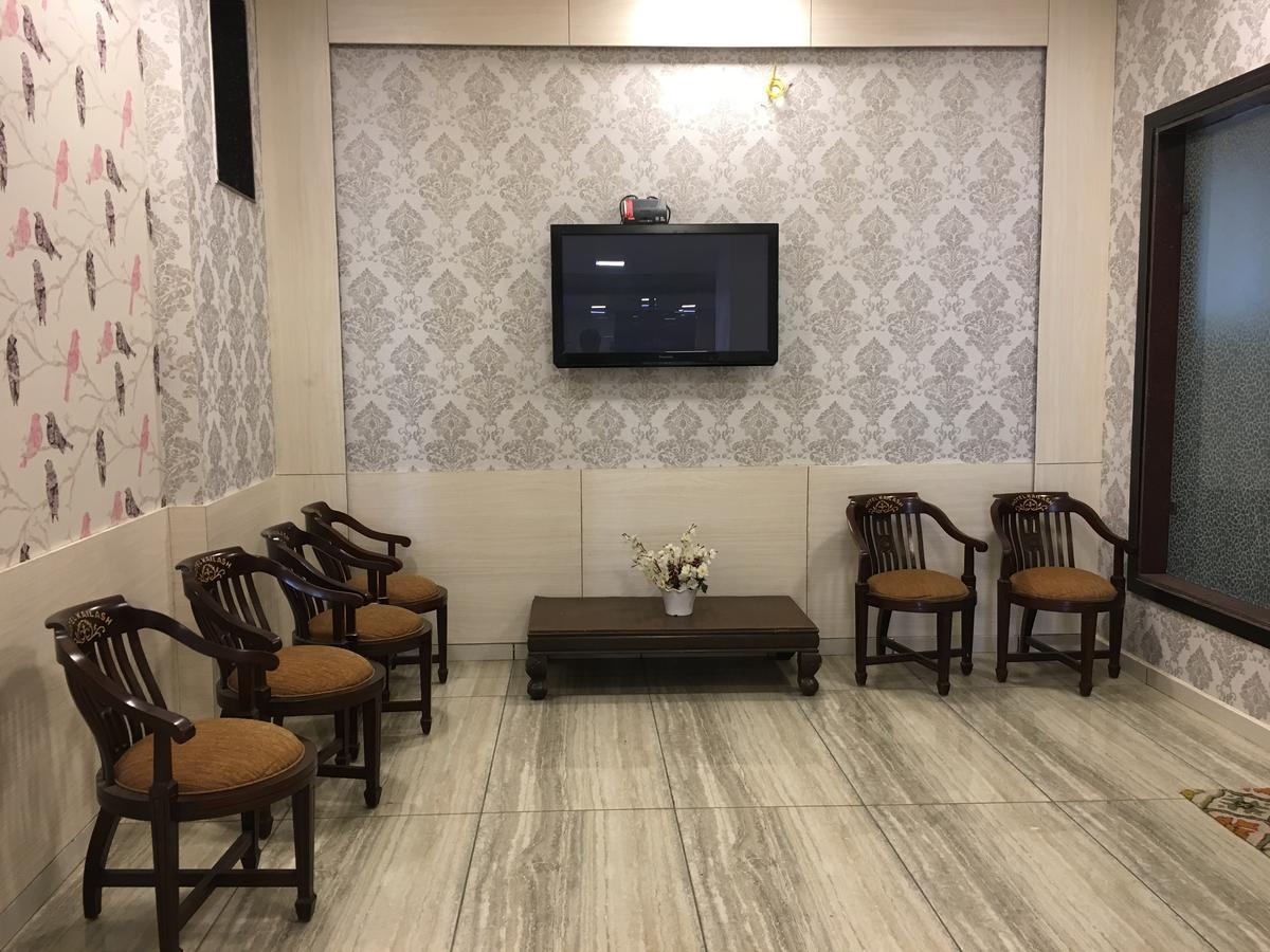 Kailash Presidency Hotel Bhopal Esterno foto