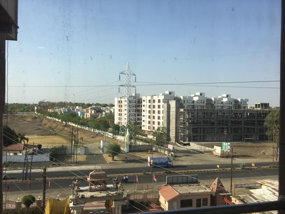 Kailash Presidency Hotel Bhopal Esterno foto