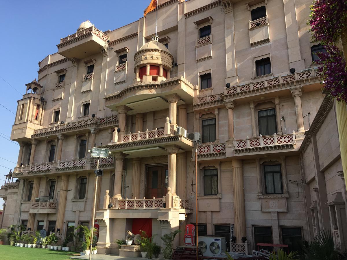 Kailash Presidency Hotel Bhopal Esterno foto