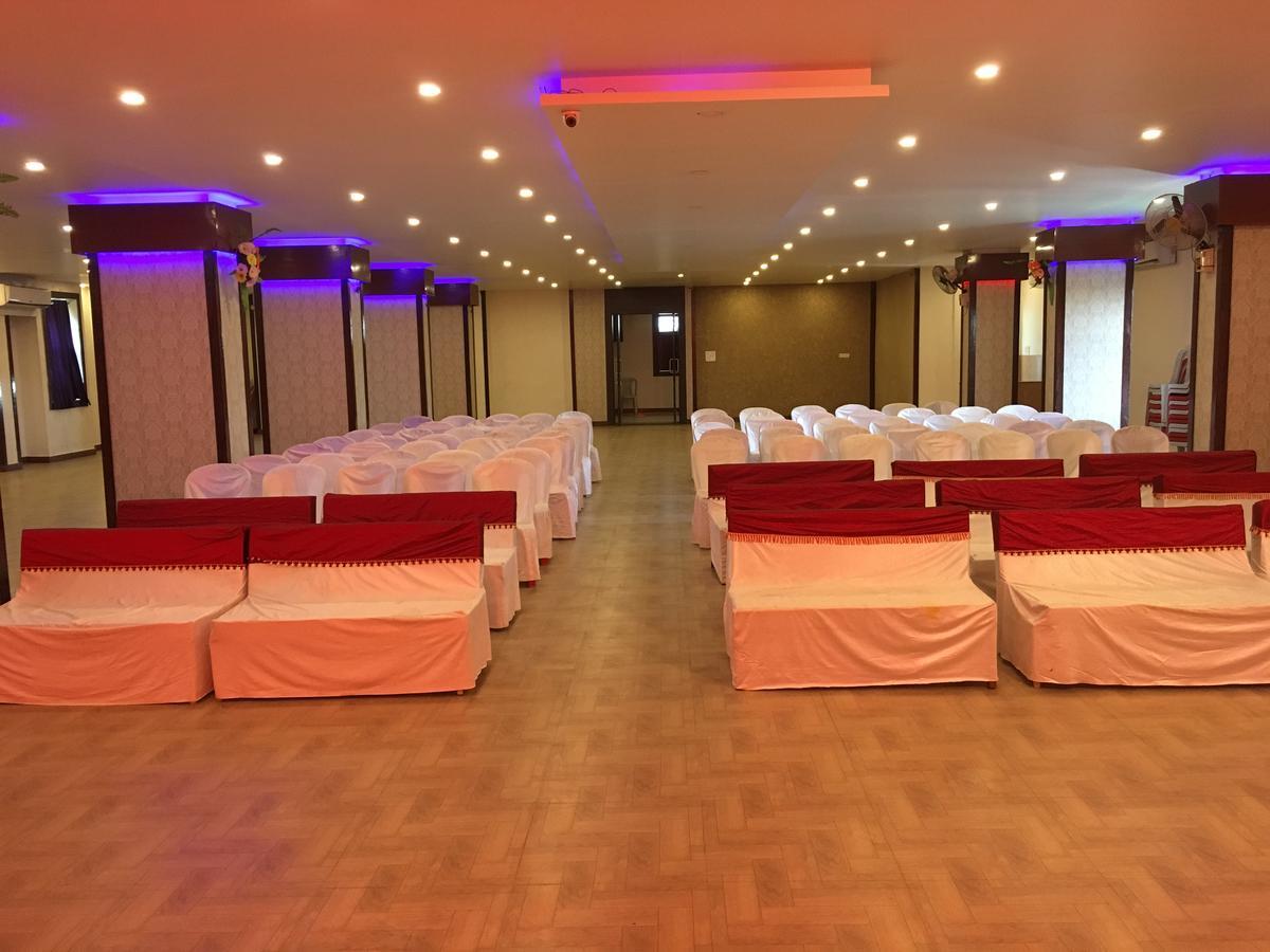 Kailash Presidency Hotel Bhopal Esterno foto