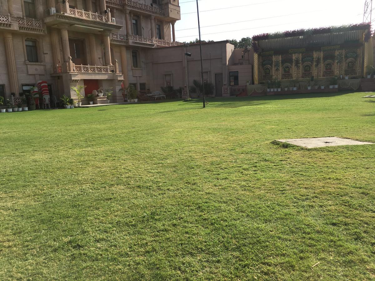 Kailash Presidency Hotel Bhopal Esterno foto