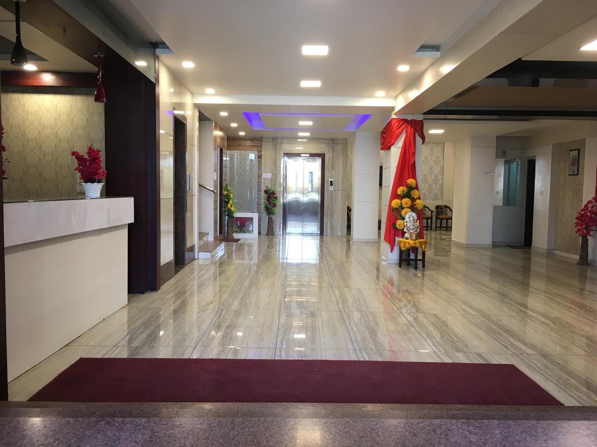 Kailash Presidency Hotel Bhopal Esterno foto